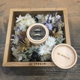 【鎌倉彫金工房の口コミ】 素材はゴールドとピンクゴールドにしようと予め決めていましたが、デザイ…