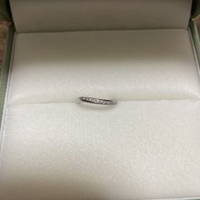 【LAPAGE(ラパージュ)の口コミ】 指が長くスッキリ見えるウェーブデザインを選びました。
お互い気に入った…