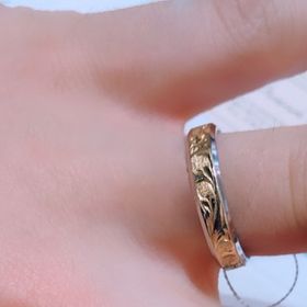 【Makana(マカナ)の口コミ】 新郎用の結婚指輪です。
makanaのデザインなのでハワイアンな柄がかわいい…