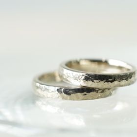 【renri(レンリ)の口コミ】 お店のＨＰなどを見て、来店しました。たくさんの素材から選ぶのは大変で…