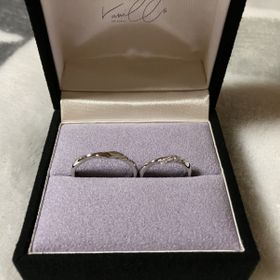 【VANillA(ヴァニラ)の口コミ】 たくさんのブランドやデザインの指輪が一度に沢山みれました。そんな中で2…