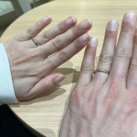 【BONDS(ボンズ)の口コミ】 お店にいろいろなメーカーの指輪が並んでいて、
たくさん目移りをしてしま…