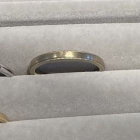 【Bizoux(ビズー)】の口コミ 大手のブランドさんなどと比べると結婚指輪のデザインの数は多くはないかも...