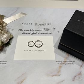 【ラザール ダイヤモンド(LAZARE DIAMOND)の口コミ】 ダイヤモンドの輝きに惹かれました。デザインもとても洗練され、年齢を重…