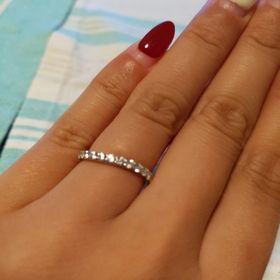 【銀座ダイヤモンドシライシの口コミ】 ダイヤモンドの美しさ、品質
スコープのようなもので、ダイヤを見せていた…