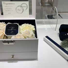 【4℃ BRIDAL(ヨンドシーブライダル)の口コミ】 着け心地とデザインのシンプルさに惹かれて購入。彼氏と一緒にお店に行っ…