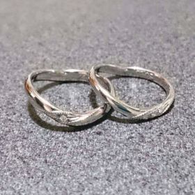 【ケイウノ ブライダル(K.UNO BRIDAL)の口コミ】 下見で雑誌を見て2件ほど候補があり、1件目1回目のお店でした。2人とも大…