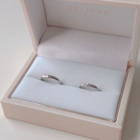 【宝寿堂(ほうじゅどう)の口コミ】 婚約指輪を先に同店舗で購入していたため、それに合う結婚指輪を提案して…