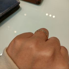 【OCTAVE(オクターヴ)】の口コミ デザインが他では見かけないことが大きな決め手でした。
周りが既婚者で増...