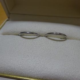 【ヴァンドーム青山(VENDOME AOYAMA)の口コミ】 値段がお手頃であること。年を重ねてもつけやすいようにシンプルなもの。
…