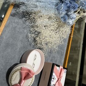 【insembre(インセンブレ)の口コミ】 シンプルなデザインのものを見ていたのですが、つや消しというタイプがあ…