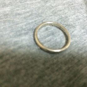 【杢目金屋(もくめがねや)の口コミ】 奥さんの一目惚れでこの指輪にしました。結婚指輪も婚約指輪もオーダーメ…