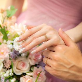 【LUCIE(ルシエ)の口コミ】 デザイナーさんが、イメージを伝えるとその場でデザインを描いてくれるの…