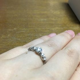 【JEWELRY  KAMATA(ジュエリーかまた)の口コミ】 デザインがよく、
ダイヤの輝きを自分たちの予算できめることができること…