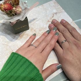 【アイプリモ(I-PRIMO)の口コミ】 彼氏の方のデザインです。シンプルすぎず、カジュアルすぎずを探しており…