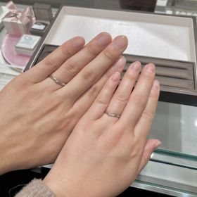 【アイプリモ(I-PRIMO)の口コミ】 お互いに候補をいくつか絞って、何度も指にはめながらたくさん相談しまし…