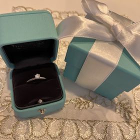 【ティファニー(Tiffany & Co.)の口コミ】 Tiffanyといえば、女性の憧れ！
試着したフィット感と、見た目に一目惚れ…