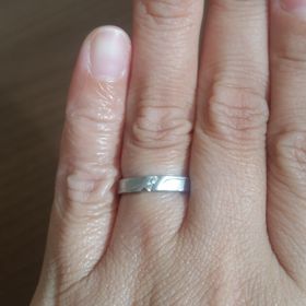 【LANVIN(ランバン)】の口コミ 光沢のないリングで、シンプルなデザインが欲しくて、色々と店舗を探しまわ...