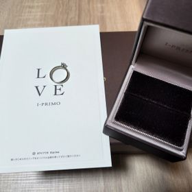 【アイプリモ(I-PRIMO)の口コミ】 指輪のデザインはシンプルなもので考えていましたが、デザイン変更出来る…
