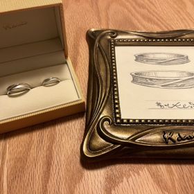 【ケイウノ ブライダル(K.UNO BRIDAL)の口コミ】 木目金で希望のデザインにできたことが1番の決め手です。また、デザインを…