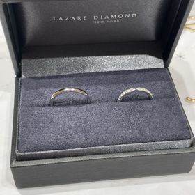 【ラザール ダイヤモンド(LAZARE DIAMOND)の口コミ】 ダイヤをとめているツメの小ささ、デザインが気に入りました。ダイヤのカ…