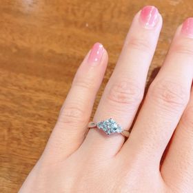 【GALA JEWELRY(ガラジュエリー)の口コミ】 サイズは大きめがよかったので、サイズから選びました。その後デザインを…