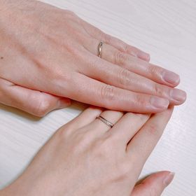 【GALA JEWELRY(ガラジュエリー)の口コミ】 価格も14万代(1本7万代)と、自分達の予算とあっていた点が第一の指輪の決…