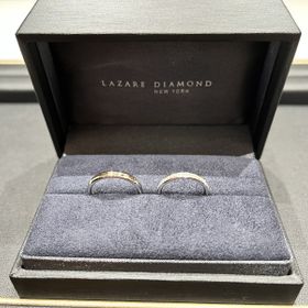 【ラザール ダイヤモンド(LAZARE DIAMOND)の口コミ】 婚約指輪もこちらのブランドで購入したので結婚指輪も同じブランドがいい…