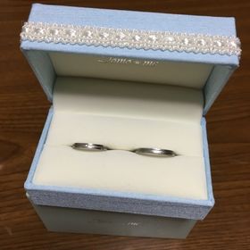 【Tomo me(トモミ)の口コミ】 本当はまだ買うつもりもなかったけど、ふと立ち寄った旅先で指輪を見てい…