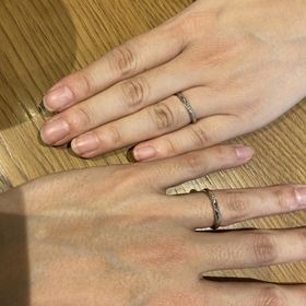 【GALA JEWELRY(ガラジュエリー)の口コミ】 他メーカーのものに比べて品質、金額共に優れていたので選びました。ダイ…