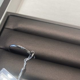 【アイプリモ(I-PRIMO)の口コミ】 ベーシックなストレートタイプから、カーブのものまでじっくり選ぶことが…