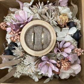 【鎌倉彫金工房の口コミ】 価格も手頃で素材から選べるのがとても良かったです。
たくさんサンプルも…