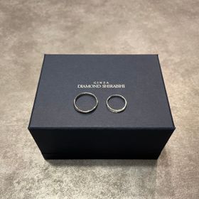 【銀座ダイヤモンドシライシの口コミ】 いくつか店を周り、実際に試着したが普段ファッション指輪をしないため、…