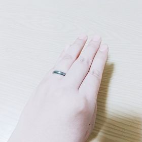 【SORA(ソラ)の口コミ】 元々、SNSで話題になっているのを見つけとてもキレイな指輪だったので結婚…