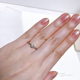 【アイプリモ(I-PRIMO)の口コミ】 指輪のデザインはあらかじめ「細身、ダイヤの大きさは控えめに、ウェーブ…