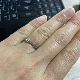 【AFFLUX(アフラックス)の口コミ】 我が家では猫と暮らしています。
小さい頃から猫が大好きで、猫グッズがと…