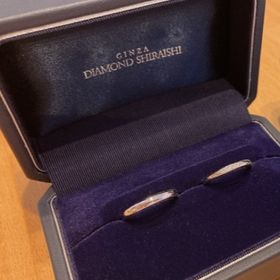 【銀座ダイヤモンドシライシの口コミ】 シンプルなストレートタイプで、少しダイヤが入っているものを探していま…