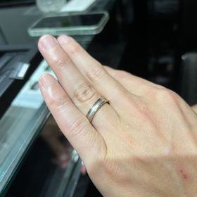 【ラザール ダイヤモンド(LAZARE DIAMOND)の口コミ】 世界有数のカッターズブランドということもあり他店と比べて暗いところで…