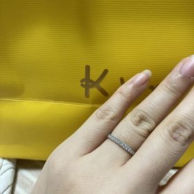 【ケイウノ ブライダル(K.UNO BRIDAL)の口コミ】 結婚指輪をシンプルな石無しにするか、ダイヤ付きにするかとても迷いまし…