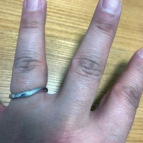 【アイプリモ(I-PRIMO)の口コミ】 マットな質感のアクセサリーが好きだったのと、ウェーブなどの少しだけ凝…