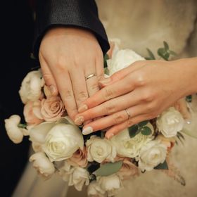 【ティファニー(Tiffany & Co.)の口コミ】 シンプルだけど上品でかわいいデザインが気に入ったから。長く付けられる…