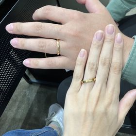 【DIYARTH(ディヤース)の口コミ】 ゴールドのお色がイエロー味が強く、でもいやらしい感じでは全くなく派手…