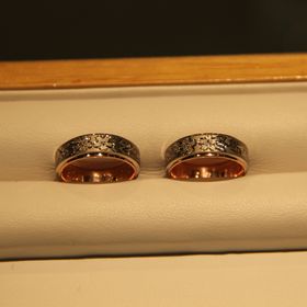 【ジュエリー＆カフェ 輪-Rin-】の口コミ 私も旦那もともに桜が好きで、桜の模様が入っている指輪に一目惚れをして購...