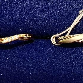 【ヴァンドーム青山(VENDOME AOYAMA)の口コミ】 ゴールド系で探しました。ゴールドだと、石の光具合もプラチナと比べて弱…