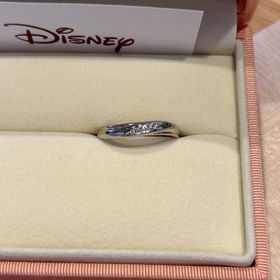 【ケイウノ ブライダル(K.UNO BRIDAL)の口コミ】 指輪のデザインを選べて、ディズニーキャラクターやイニシャルなどデザイ…