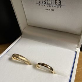 【FISCHER(フィッシャー)の口コミ】 色、デザイン、つけ心地、価格全て気に入ったので
購入しました。
スタッ…