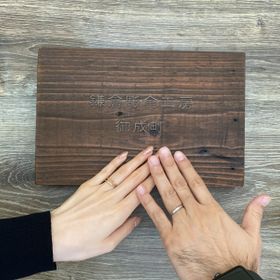 【鎌倉彫金工房の口コミ】 ・マットな質感
・ランダムな凹凸のあるデザイン
・シンプル
・飛び出るよ…