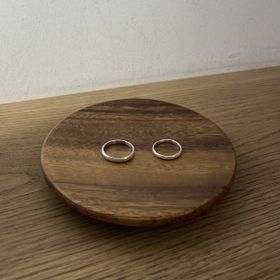 【ringram(リングラム)の口コミ】 若くで結婚を決めたためお金が無く、シンプルなデザインで手頃な価格で見…