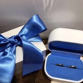 【銀座ダイヤモンドシライシの口コミ】 今までにないつけ心地ですごくなめらかだしつけてる感覚もあまりなくとに…