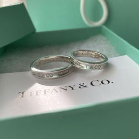 【ティファニー(Tiffany & Co.)の口コミ】 私は未婚のシングル
彼はバツイチのシングル
Twitterで出逢い3年後によう…